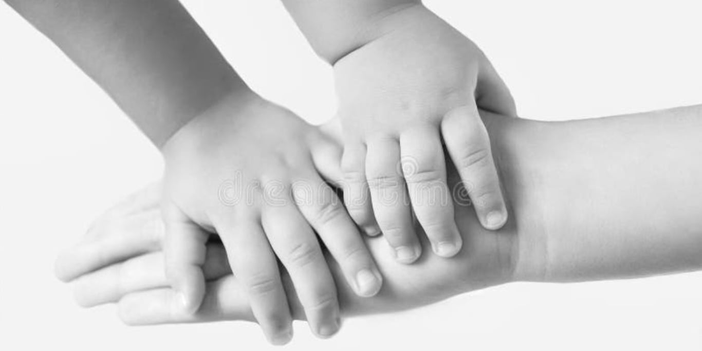 Ayuda legal para una madre sola y sus hijos - Caso en Fiscalía
