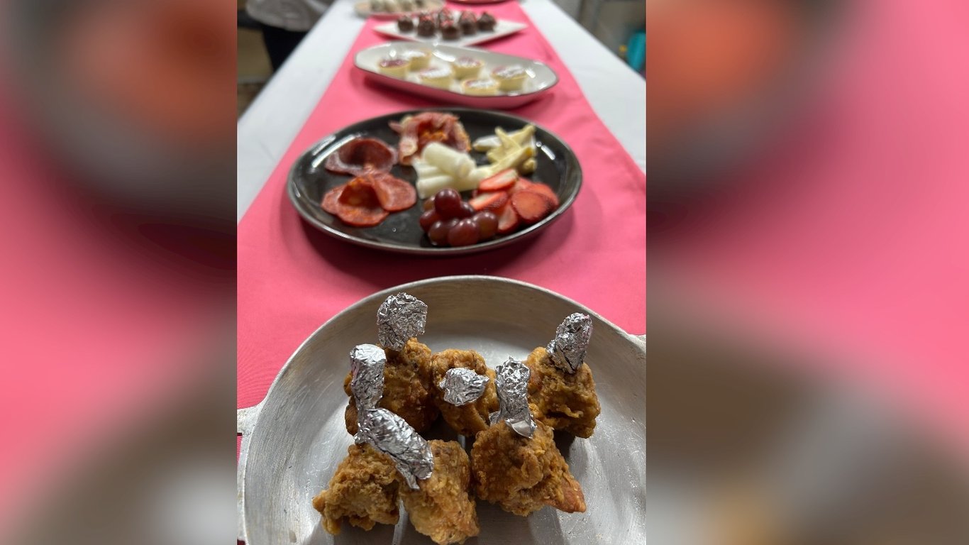 Ayúdame a terminar mi carrera de gastronomía