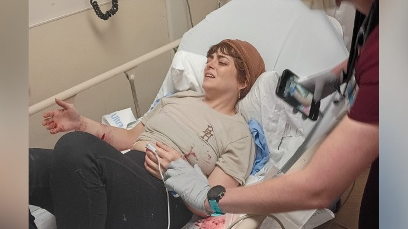 Help Megan Recover from a Dog Attack