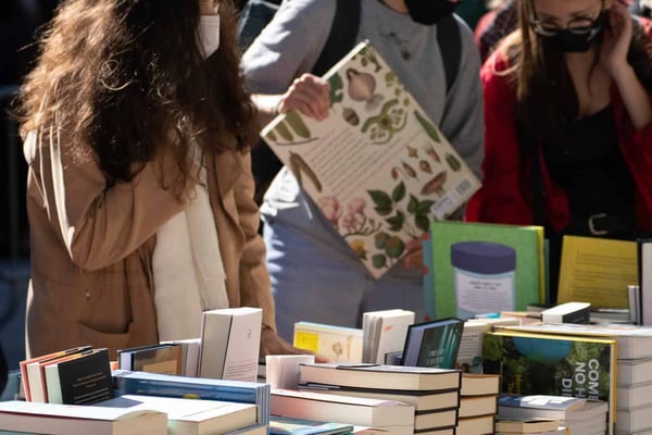 organizações de solidariedade ambiental - Venda de livros