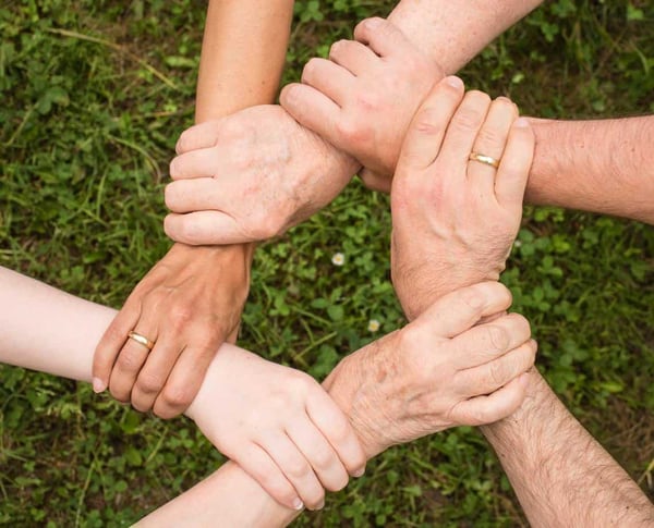 Estadísticas de recaudación de fondos entre pares. Crowdfunding basado en donaciones