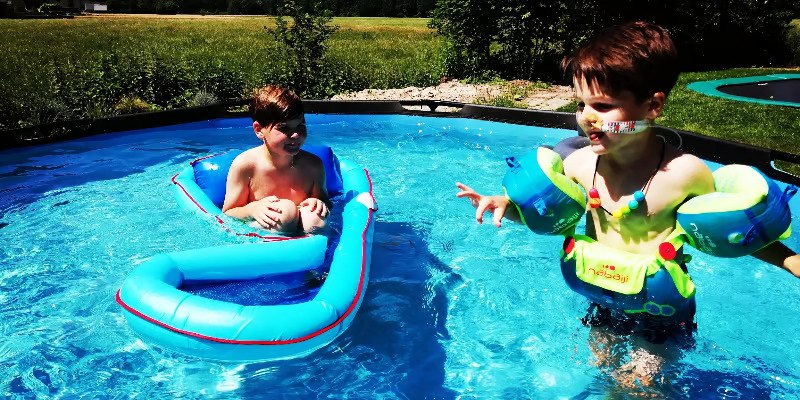 Child Welfare Fundraising Campaign DE 12 Child Welfare Fundraising Campaign DE