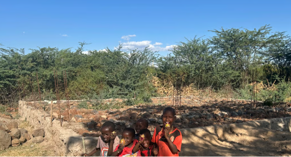 Fundraiser-by-Joel-Maynard-Remiki-village-school-foundatio