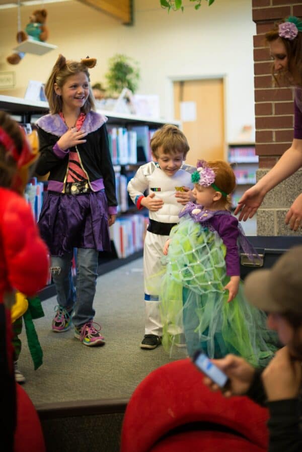 Fundraising for child care centers - Kids dress up
