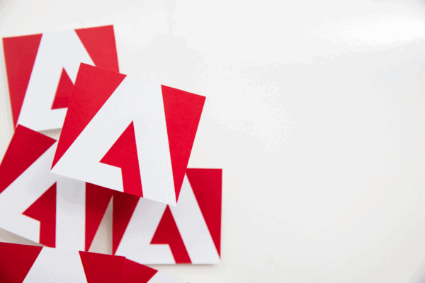 Adobe für gemeinnützige Vereine