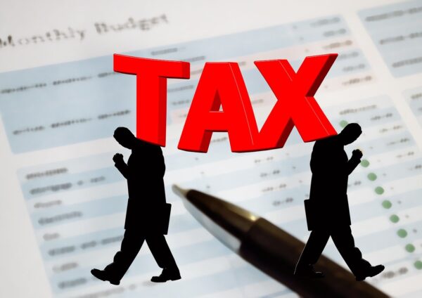taxes 646512 1280 Spenden versteuern 2025: Alles zur Versteuerung von Spenden in Deutschland